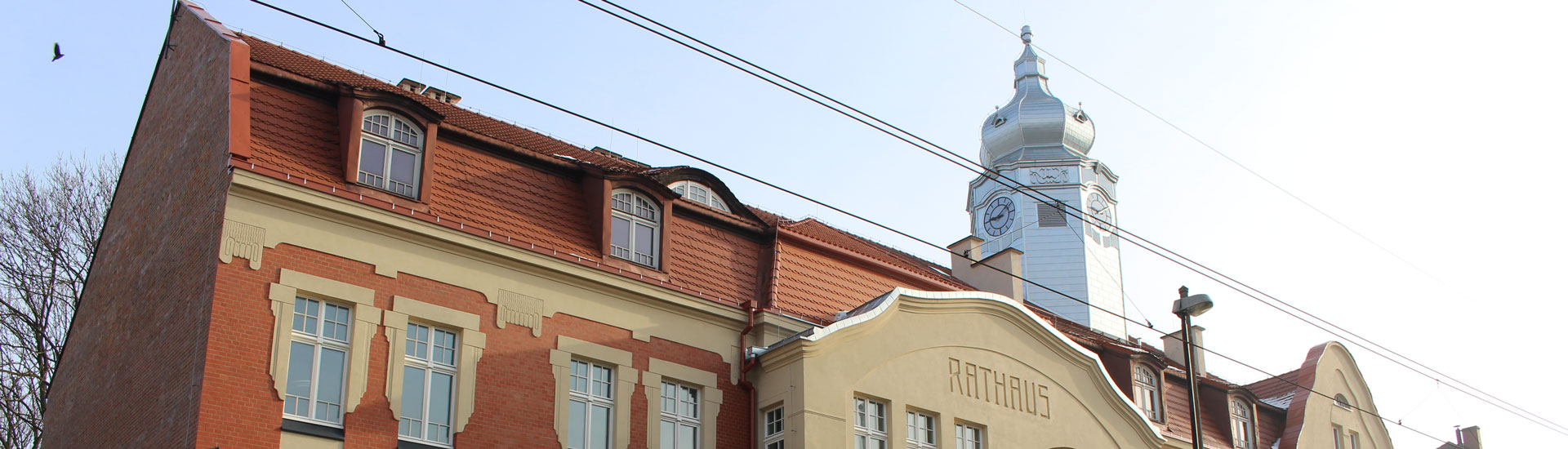 Zabrze-Mikulczyce-ratusz_dekstop1