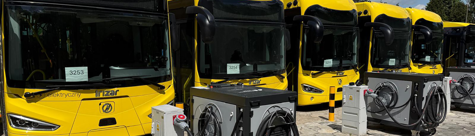 PKM-Swierklaniec-irizar_dekstop
