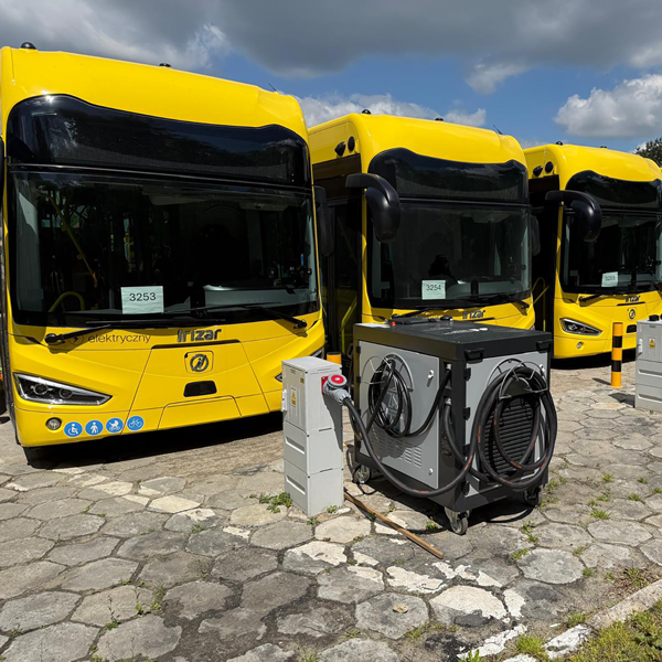 PKM-Swierklaniec-irizar_mobile